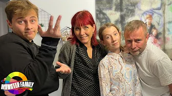 Er vi snobber og ligeglade med andre?