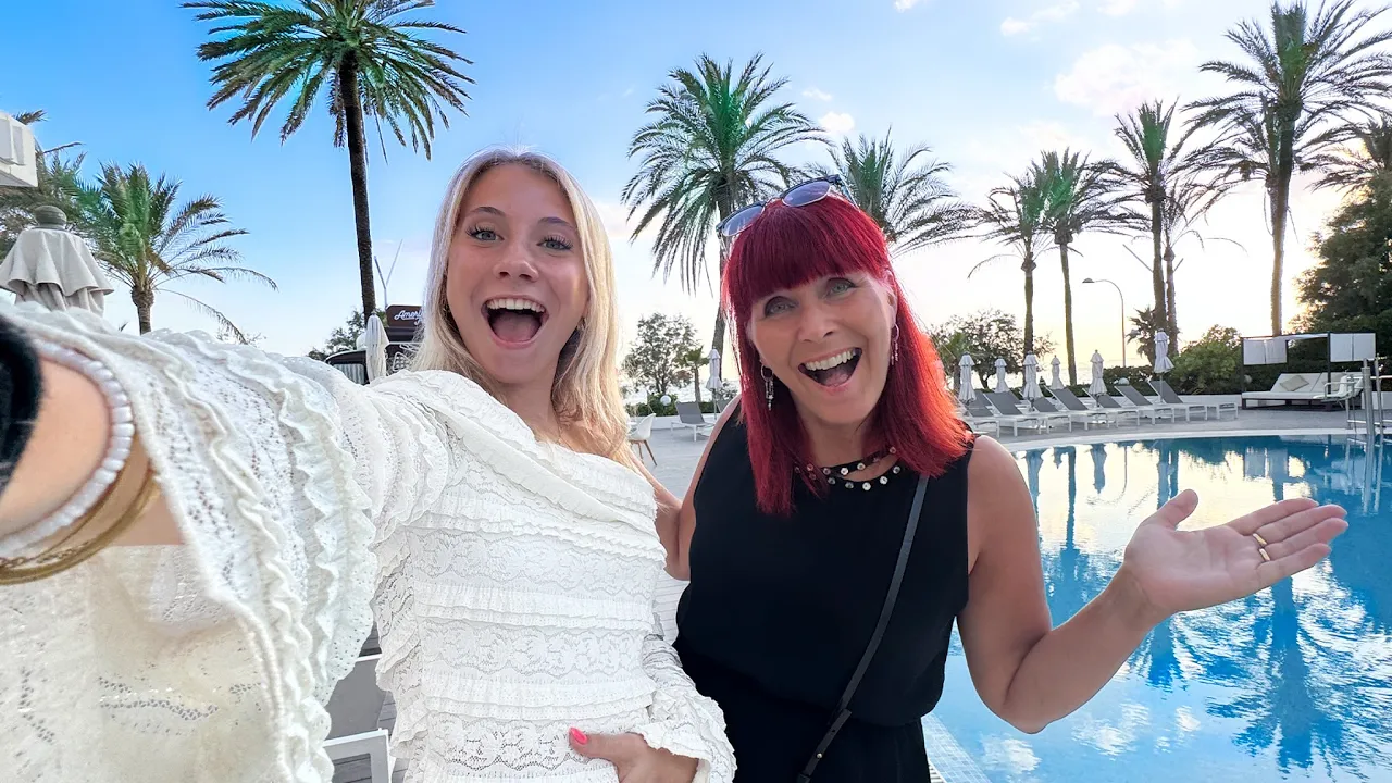 Mutti og Naja rejser alene til Mallorca!
