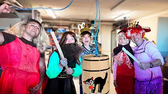 Hvad er der i Fastelavnstønden? #2