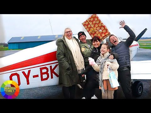 Onkel Mic kom flyvende med stor gave til Naja!