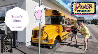 Vi tager på STACY'S Diner og spiser