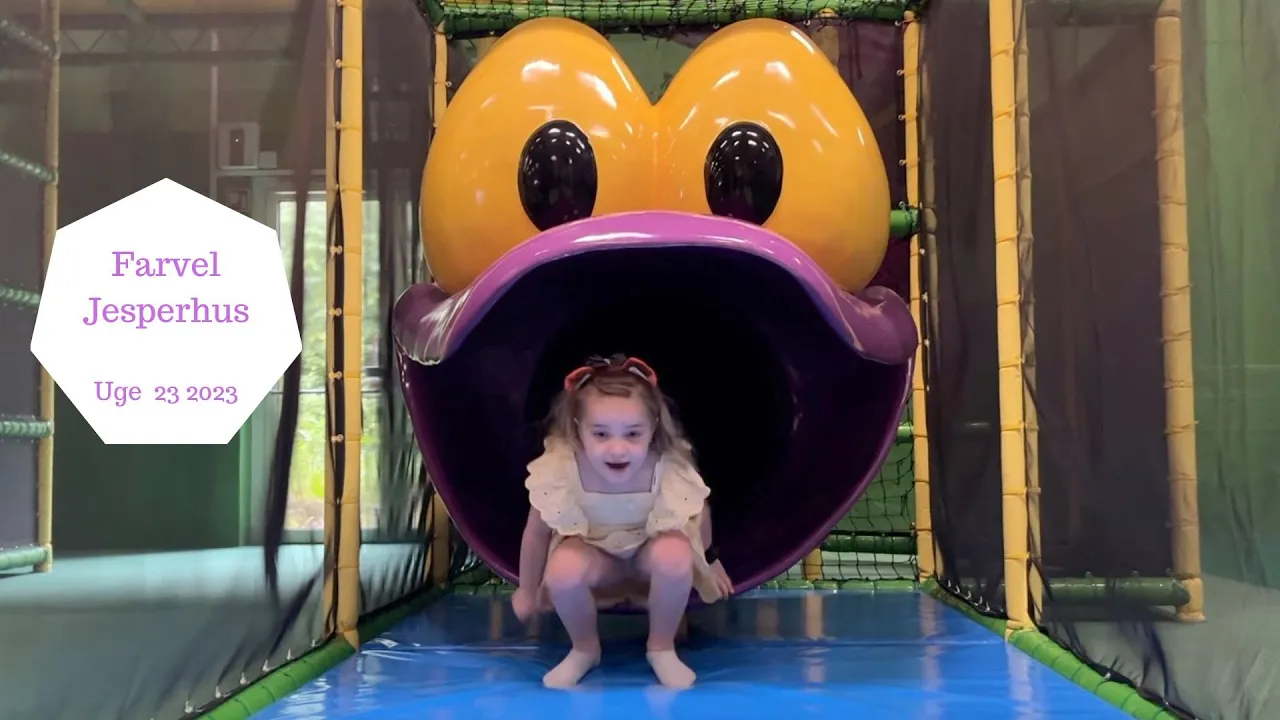 NYDER DE SIDSTE TIMER I JESPERHUS