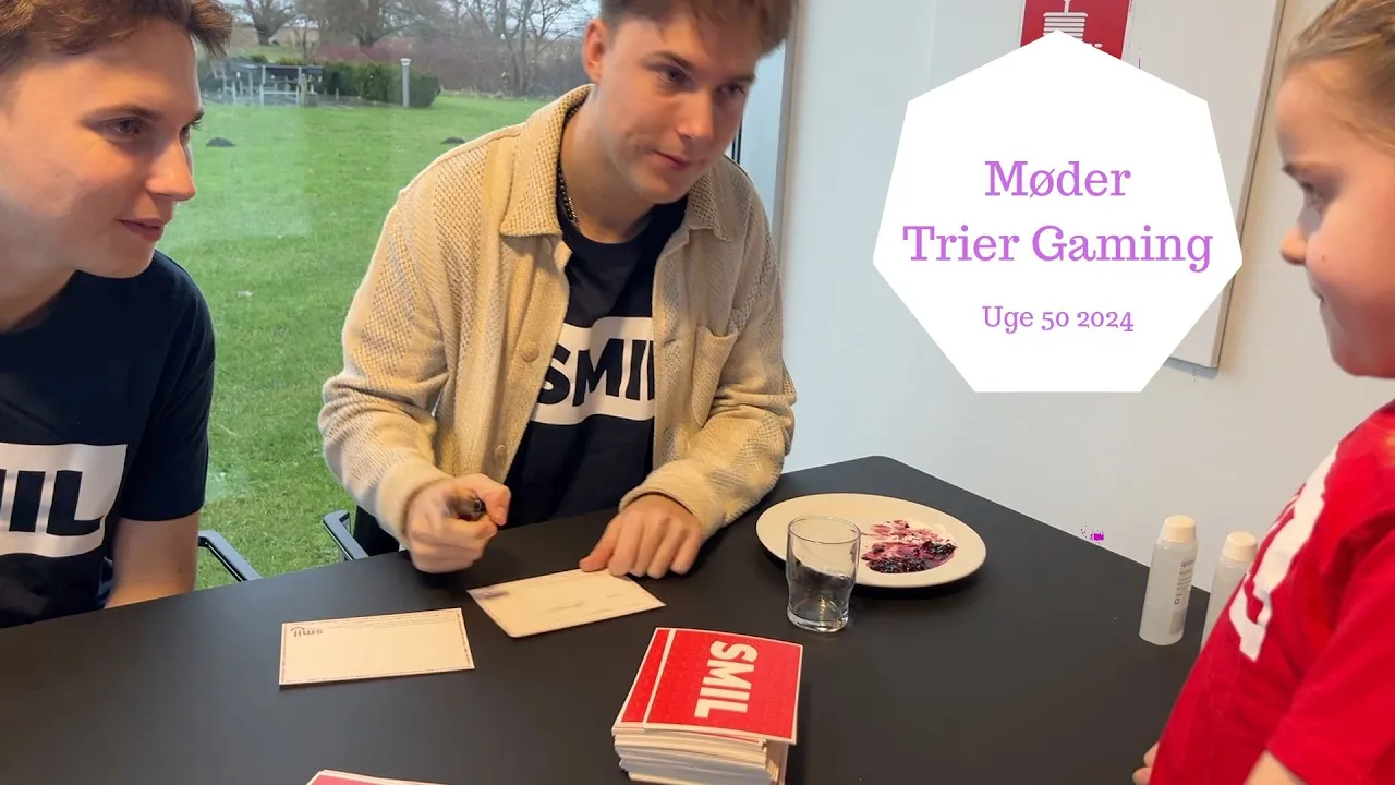 Vi møder MIKKEL og EMIL TRIER til SMIL Fondens Julefest