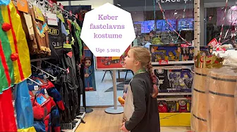 FINDER FASTELAVNS KOSTUME - KØBER MEGA MANGE SNACKS TIL FERIE