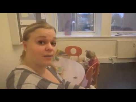 A cute baby (Day 21 of our daily vlogs in December 2016)