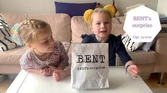 VI ÅBNER EN BENT'S SURPRISE