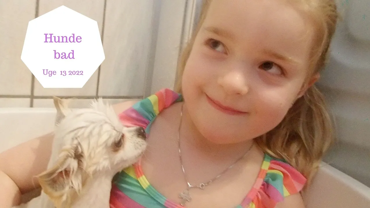 HALEY BADER COCO I BADEKARET