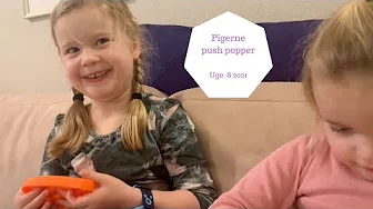 PIGERNE FÅR DET NYESTE FIDGET LEGETØJ