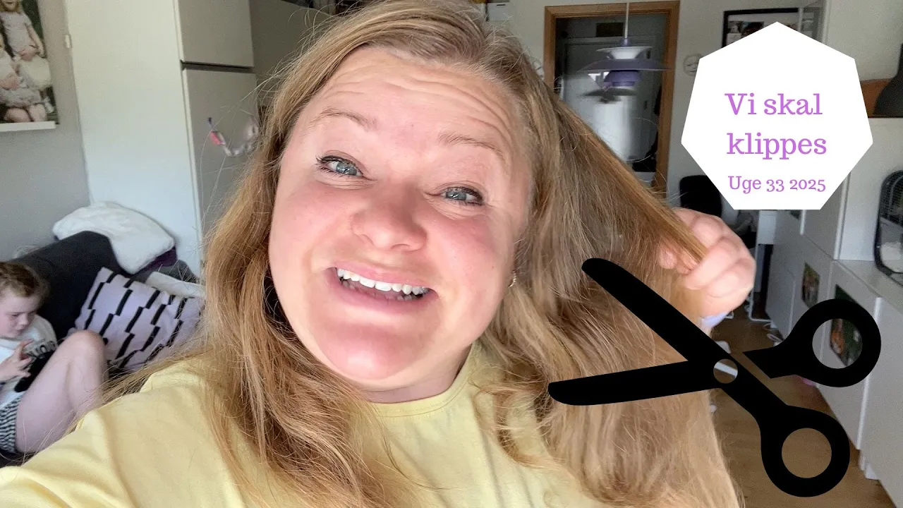 Endelig skal vi alle Klippes - Zoe får Klippet meget af sit Hår