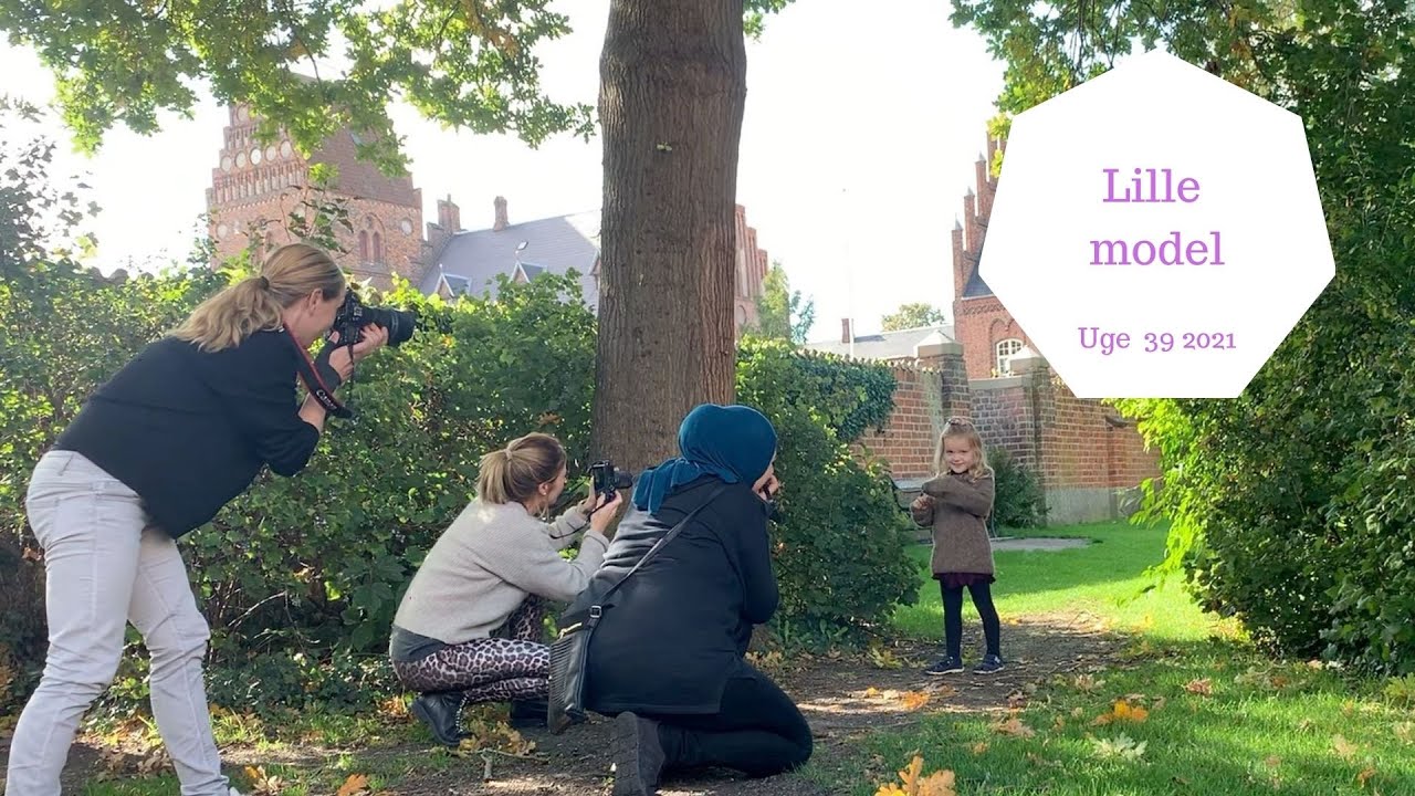 HALEY STÅR MODEL I DAG