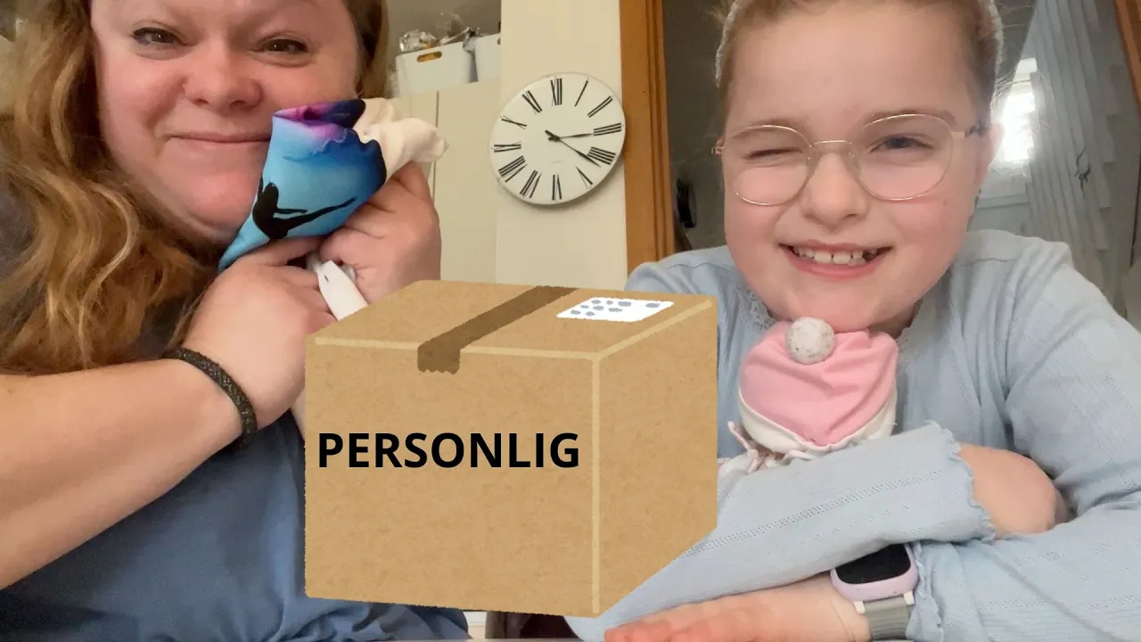 Åbner en Personlig PAKKE til pigerne