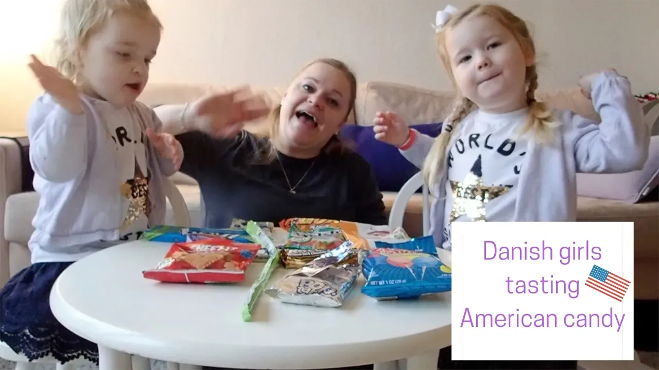 Danish Girls Tasting American Candy - Unboxing Team Munchbox