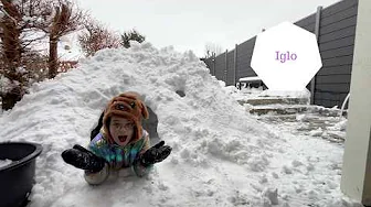 Vi laver en IGLO i haven