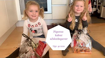 PIGERNE KØBER AFSKEDSGAVE TIL DERES PÆDAGOGER OG ER SÅ STOLTE