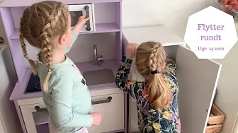 VI FLYTTER RUNDT PÅ DET HELE I STUEN