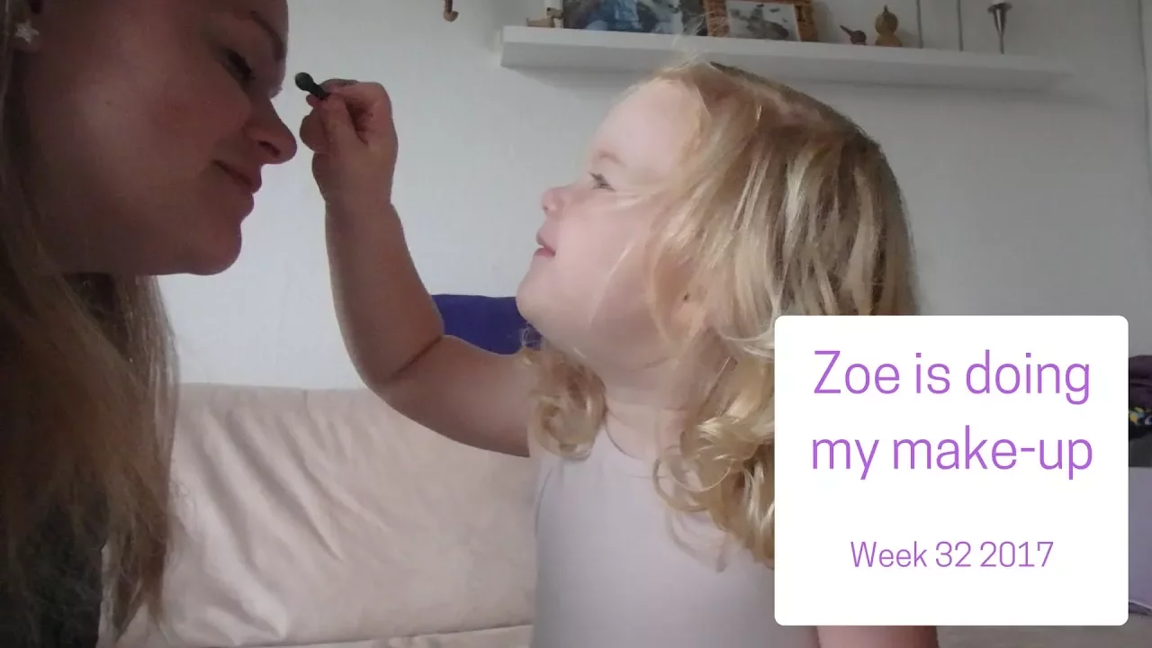 Zoe is doing my make-up