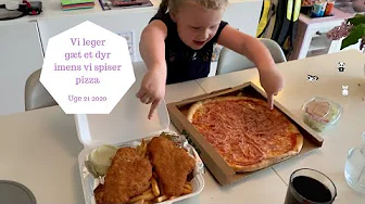 VI LEGER GÆT ET DYR IMENS VI FÅR PIZZA