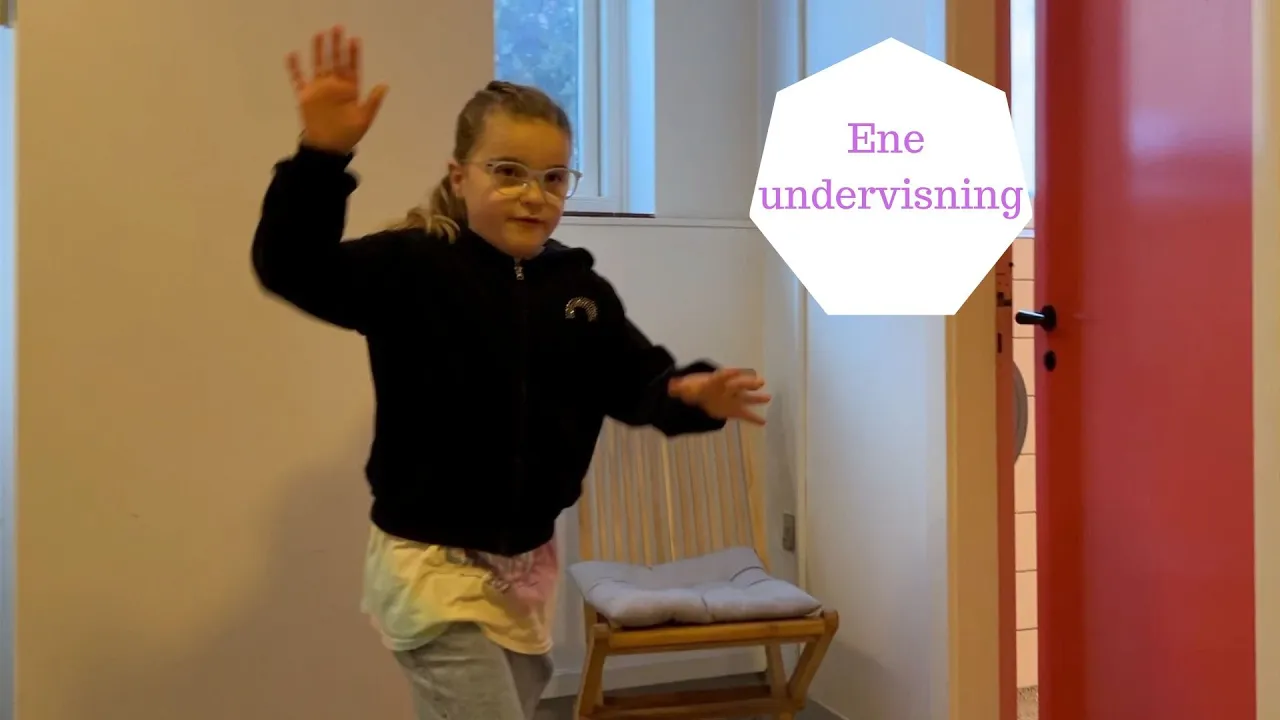 Pigerne får ene undervisning i Hiphop