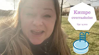 JEG FORTÆLLER PIGERNE EN KÆMPE OVERRASKELSE