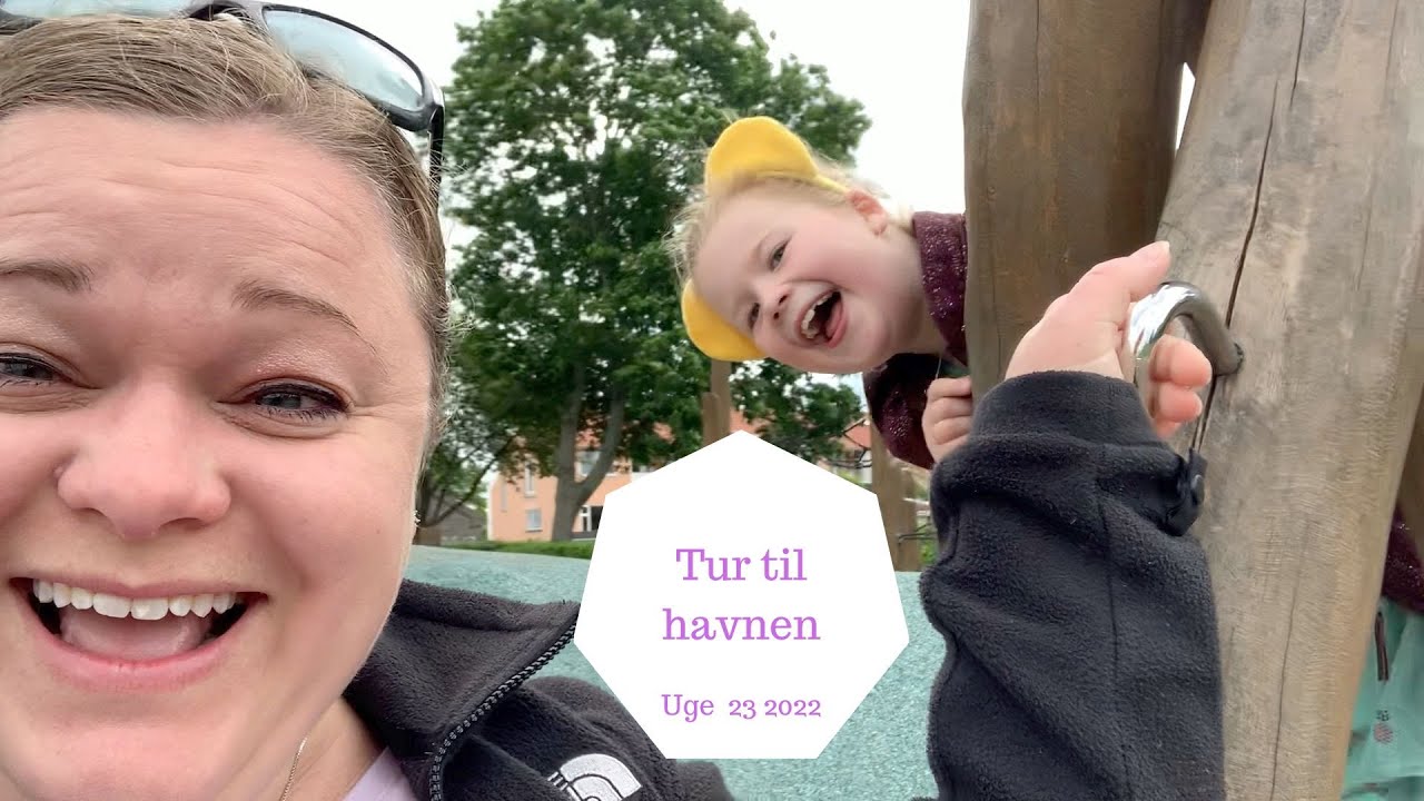 TUR TIL HAVNEN OG LEGEPLADSEN
