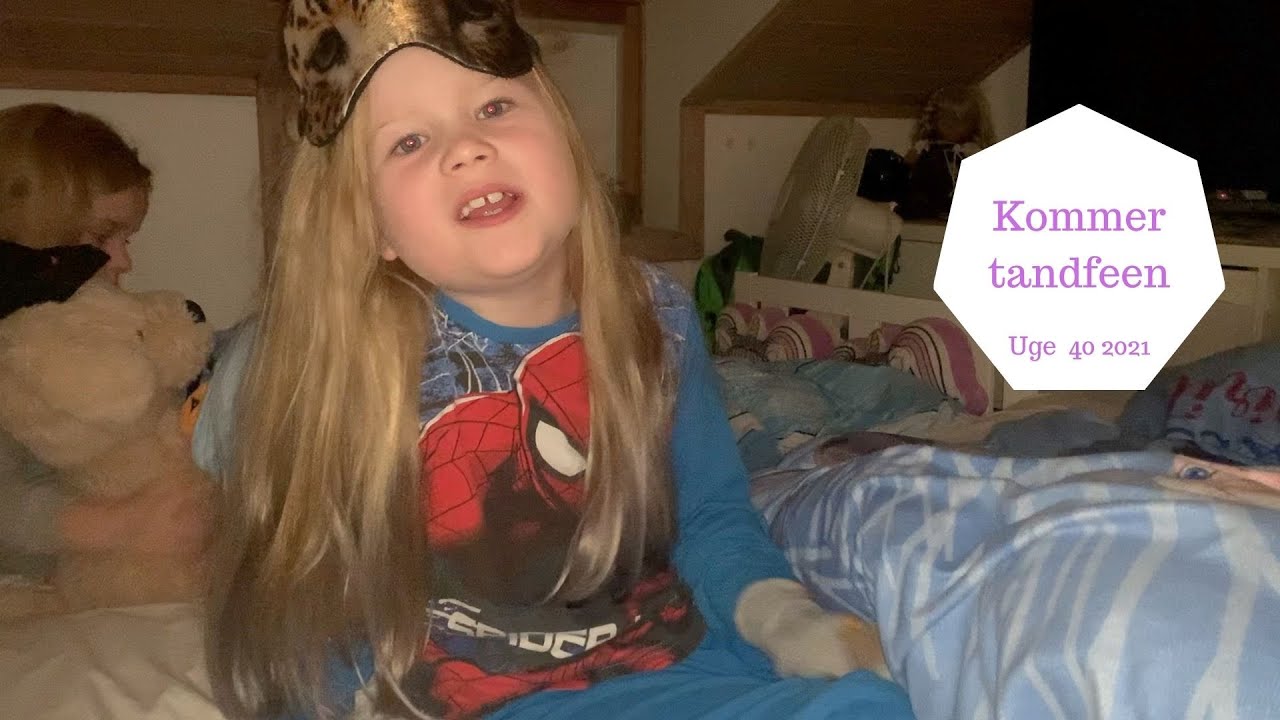 ENDELIG FALDER ZOES TAND UD