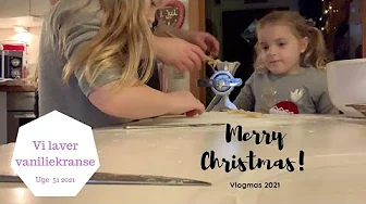 VI LAVER JULEDEKORATION, JULESMÅKAGER OG ER PÅ LEGEPLADSEN