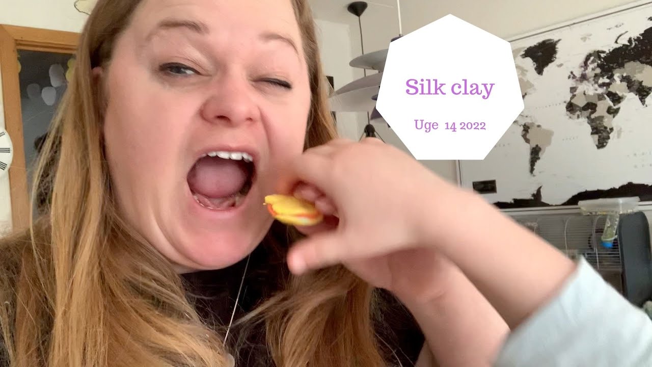 NATTØJ DAG OG PIGERNE LEGER MED SILK CLAY