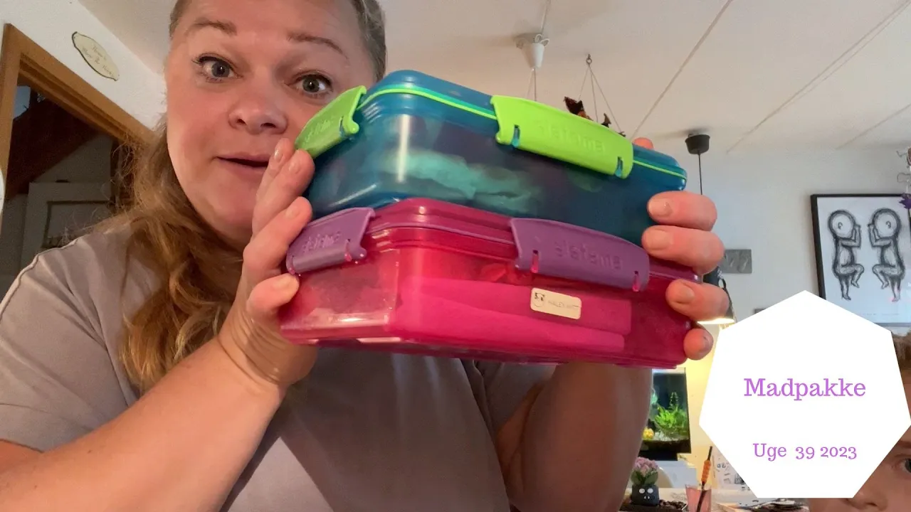 HVAD FÅR HALEY MED I MADPAKKEN I 1. KLASSE OG ZOE I 2.  KLASSE