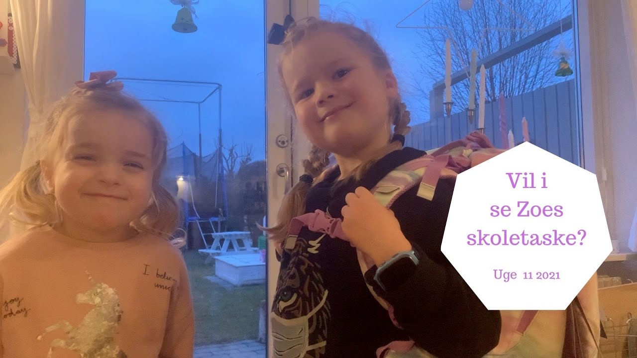 ZOE VISER SIN SKOLETASKE