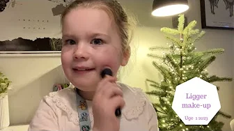 8 ÅRIGE MED SÆRLIGE BEHOV LIGGER MAKE-UP