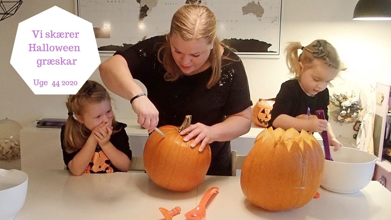 VI SKÆRER HALLOWEEN GRÆSKAR