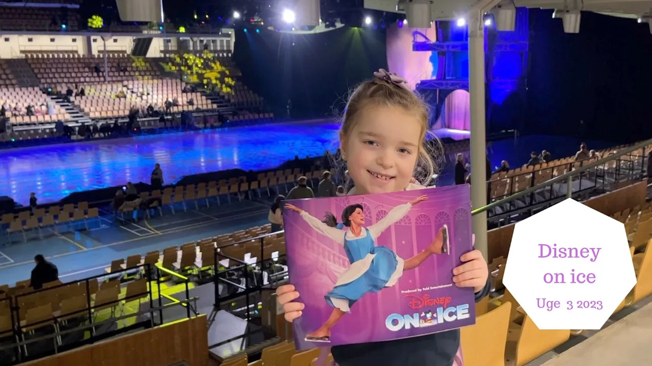 OVERRASKER PIGERNE MED DISNEY ON ICE FOR FØRSTE GANG