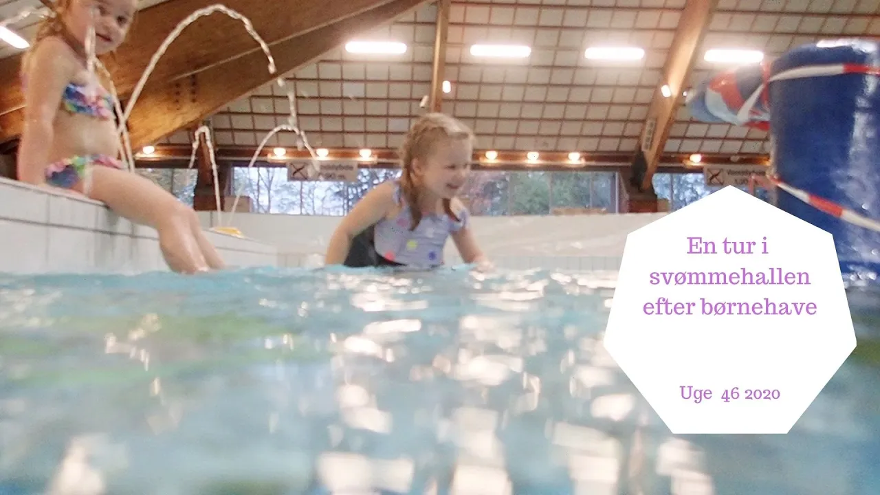 EN TUR I SVØMMEHALLEN EFTER BØRNEHAVE