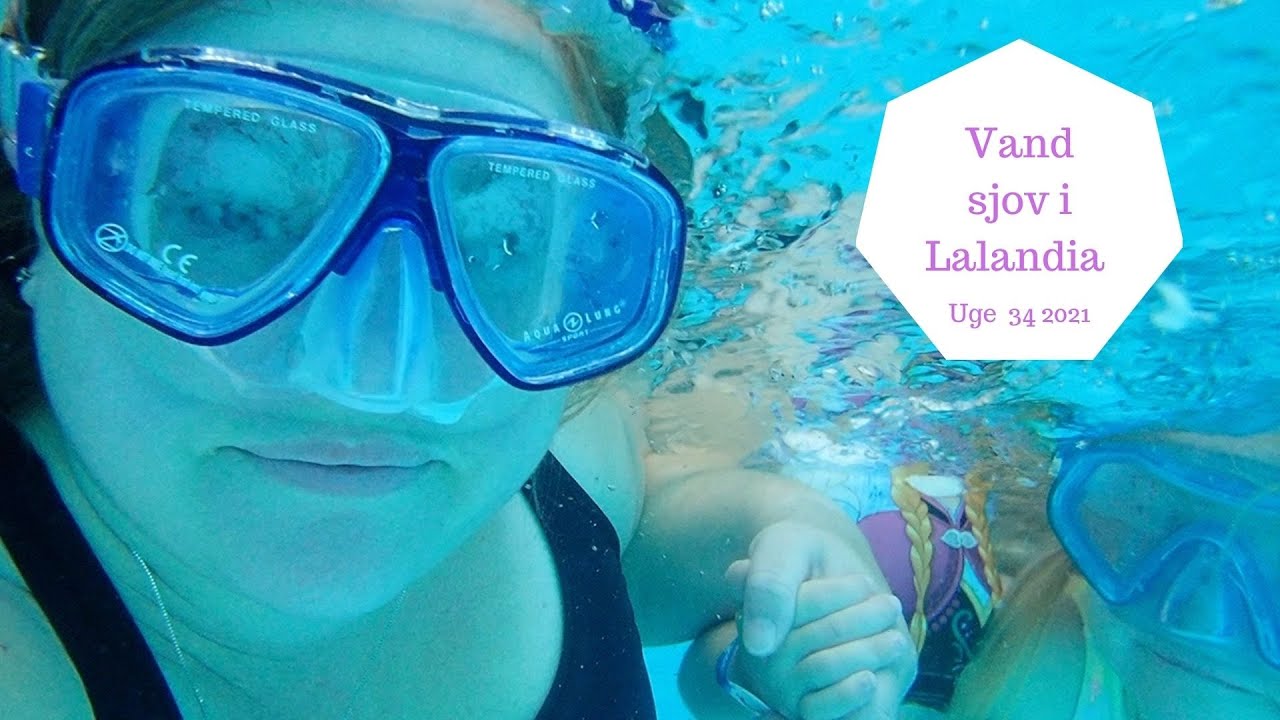 VI HYGGER I AQUADOME - VI PRØVER VANDRUTSJEBANEN