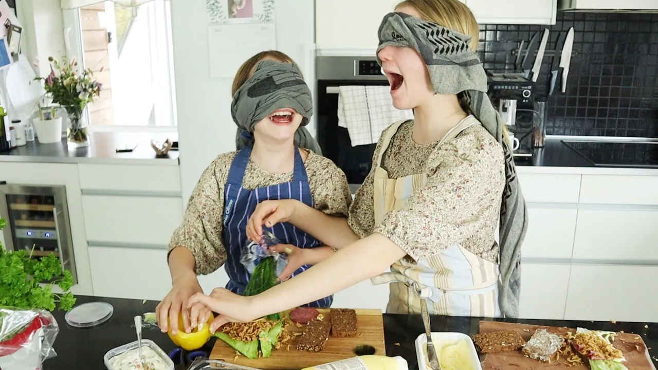 Madpakker med bind for øjnene