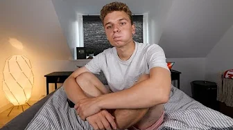 SÅDAN ER DET AT FLYTTE HJEMMEFRA