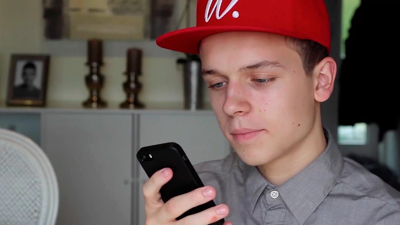 JEG SNAKKER MED SIRI