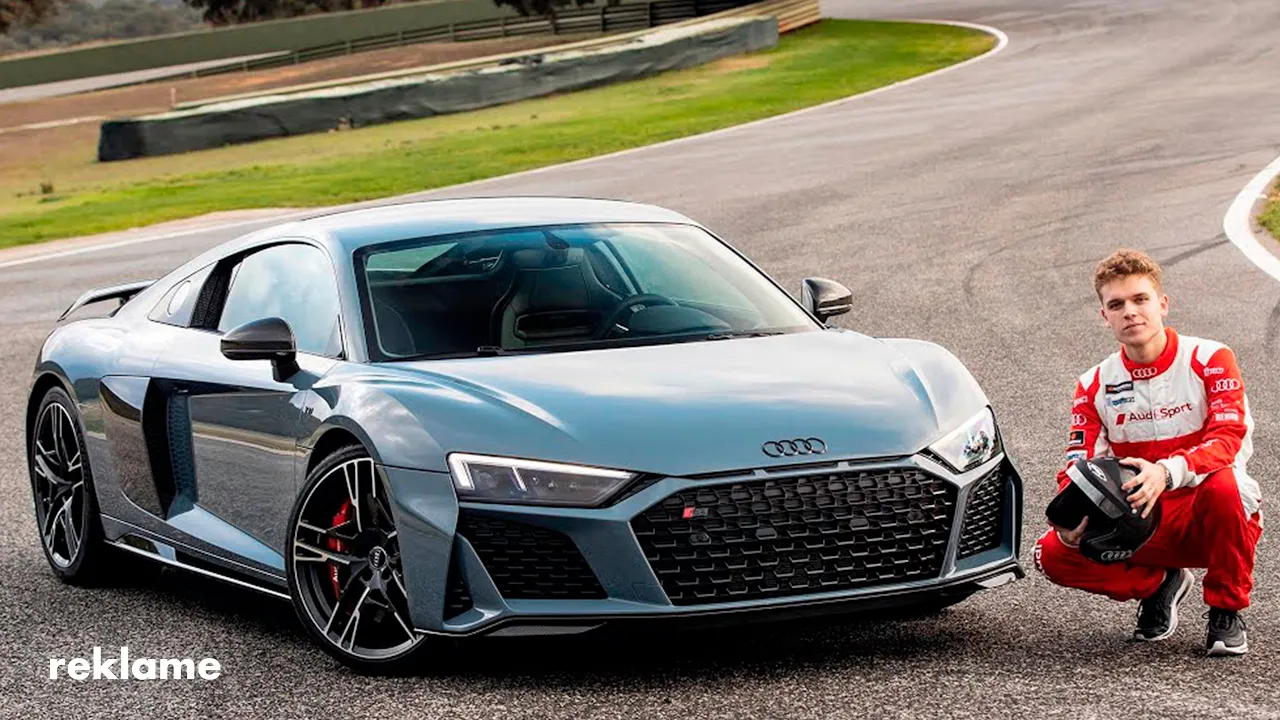 KØRER AUDI R8 I SPANIEN