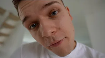 JEG ER TRÆT AF DET...