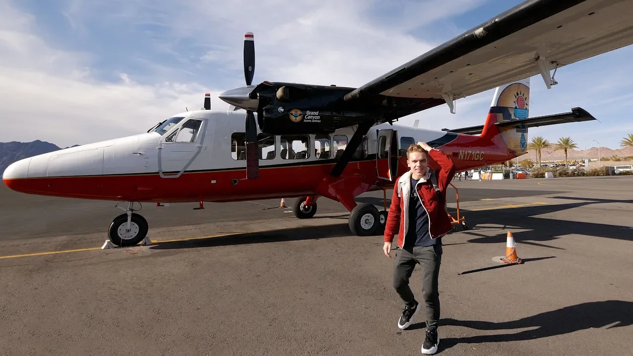 FLYVER OVER GRAND CANYON