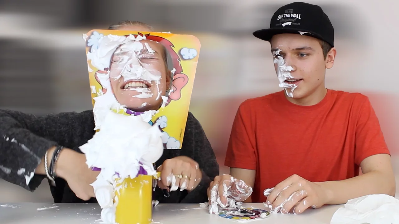 PIE FACE MED KRISTINE SLOTH