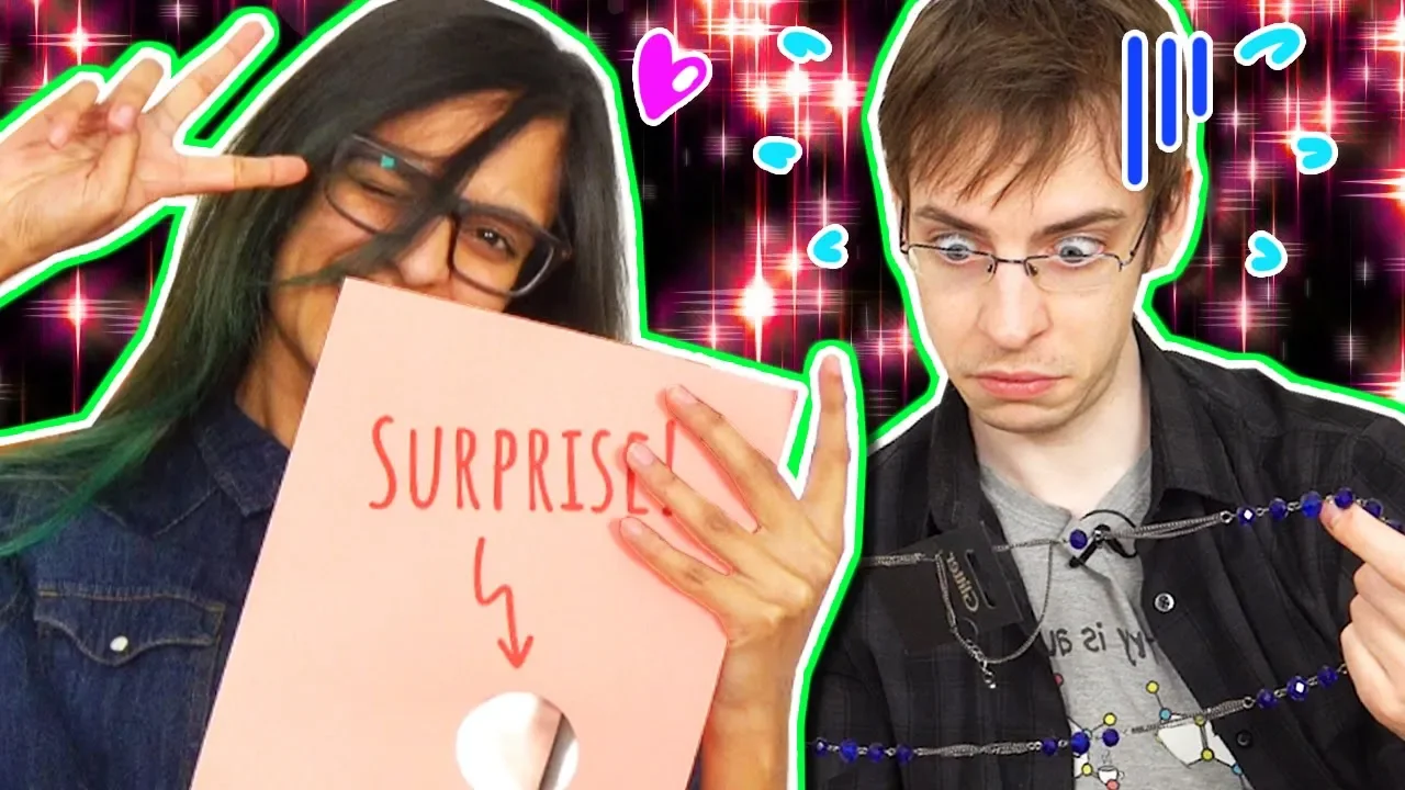 Hvad er der i GLITTERs lykkeposer?