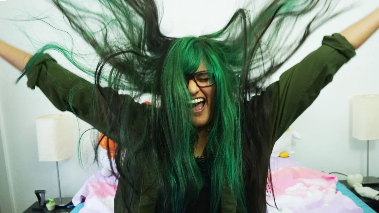 SÅDAN FARVER JEG MIT HÅR GRØNT