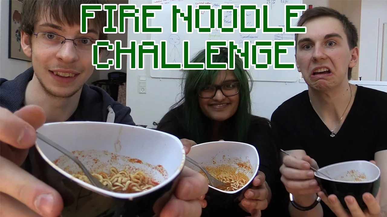 Fire Noodle Challenge med RobinSamse og Lasse Vestergaard