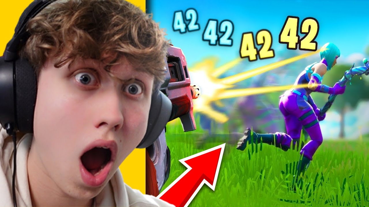 Vi Bruger Den Nye AIMBOT Gun I Fortnite!