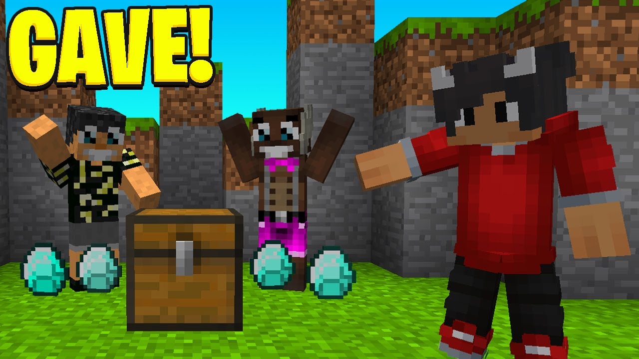 Jeg Giver DME og ComKean En Gave! - Prank Wars #10