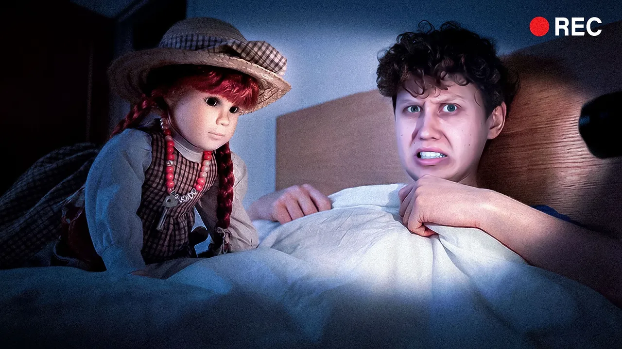 Jeg Lever 30 Dage Med En HJEMSØGT Dukke!