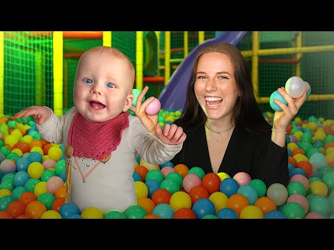 Vi Tager I Et KÆMPE Legeland - En dag på Barsel