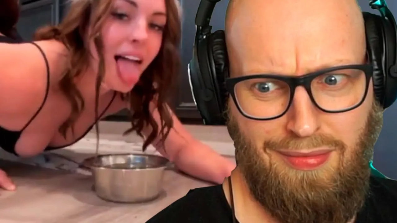 Hun tror hun er en hund