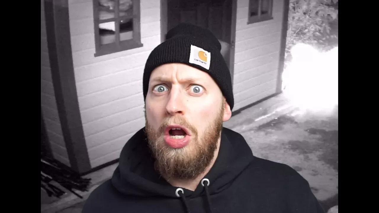 🎵Hænderne Op Eller Bukserne Ned🎵